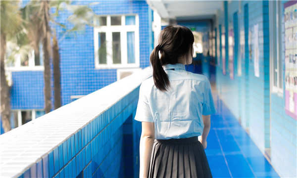 红花岗如何找到一个可以帮助我生孩子的女人？