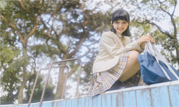 红花岗试管助孕代怀生子的价格揭秘：全家幸福的代价
